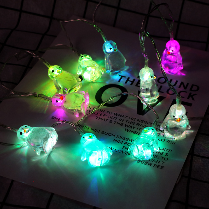 Guirlandes veilleuse décorative pingouin. Bonne qualité et à la mode