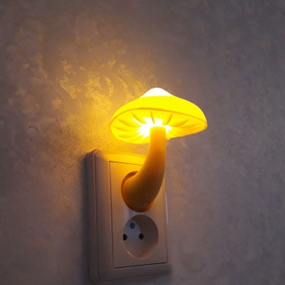 Lampe Led à prise murale en forme de champignon. Bonne qualité et à la mode