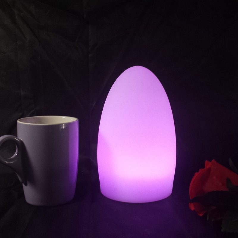 Lampe veilleuse œuf colorée. Bonne qualité et à la mode
