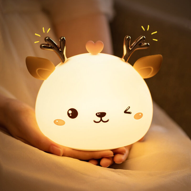 Veilleuse en forme de cerf en silicone, avec capteur tactile. Bonne qualité et à la mode