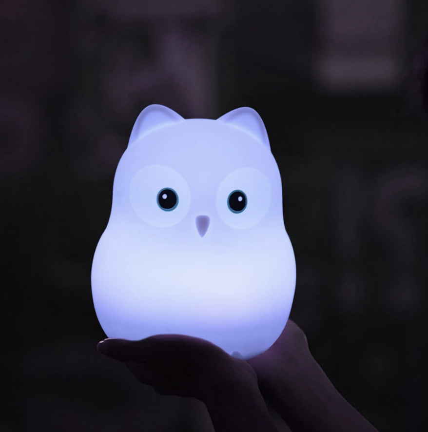 Veilleuse hibou en silicone souple avec télécommande tactile. Bonne qualité, confortable et à la mode