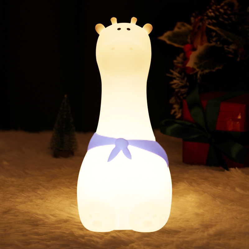 Veilleuse pour bébé Sophie la girafe. Bonne qualité et à la mode.