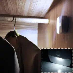 Lampe LED sans fil avec capteur. Bonne qualité dans une placard.