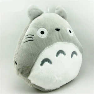 Peluche Totoro lumineux. Bonne qualité et à la mode.