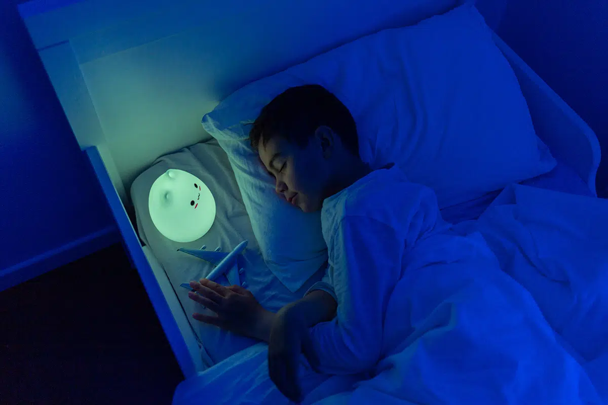 Pourquoi dormir avec une veilleuse