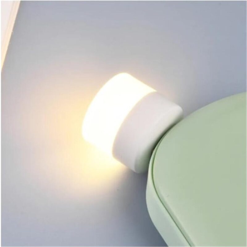 Veilleuse LED Portable USB. Bonne qualité et à la mode