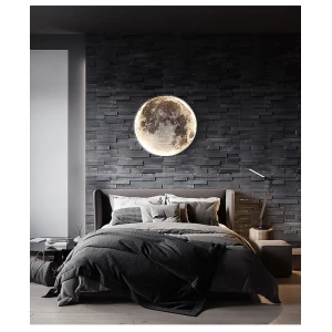 Applique murale moderne en forme de lune. Bonne qualité et très à la mode dans une maison.