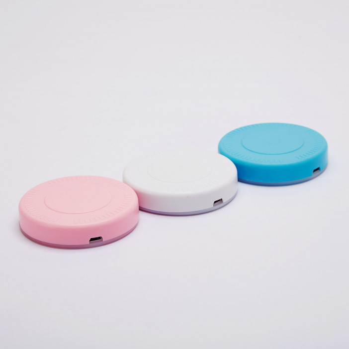 Mini veilleuse Led tactile adhésive sans fil USB. Bonne qualité et à la mode avec plusieurs couleurs différentes.