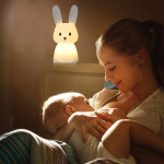 Veilleuse lapin pour bébé tactile et rechargeable. Bonne qualité, et à la mode dans une chambre