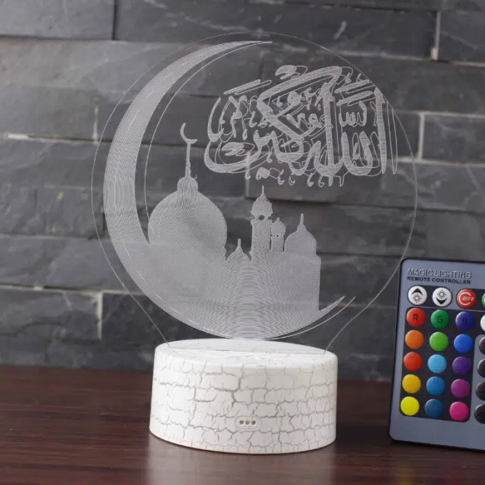 Veilleuse coranique en forme de lune et mosquée veilleuse coranique en forme de lune et mosquee