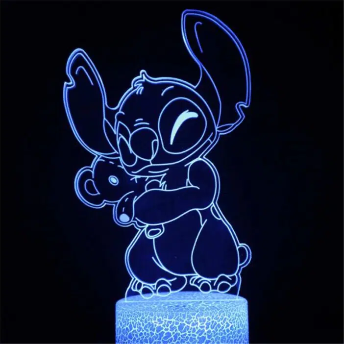 Veilleuse LED 3D avec l'adorable Stitch Disney. Bonne qualité et à la mode